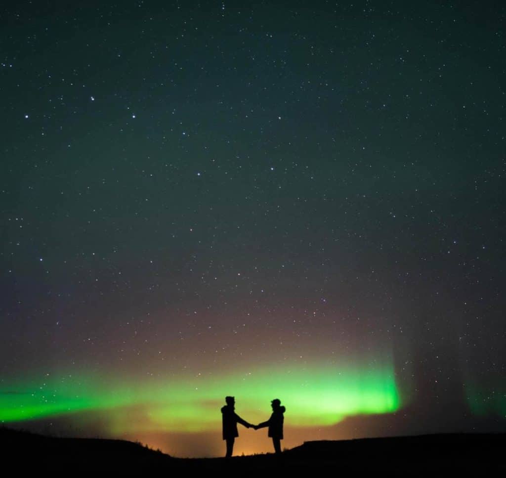 Northern Lights elopement in iceland